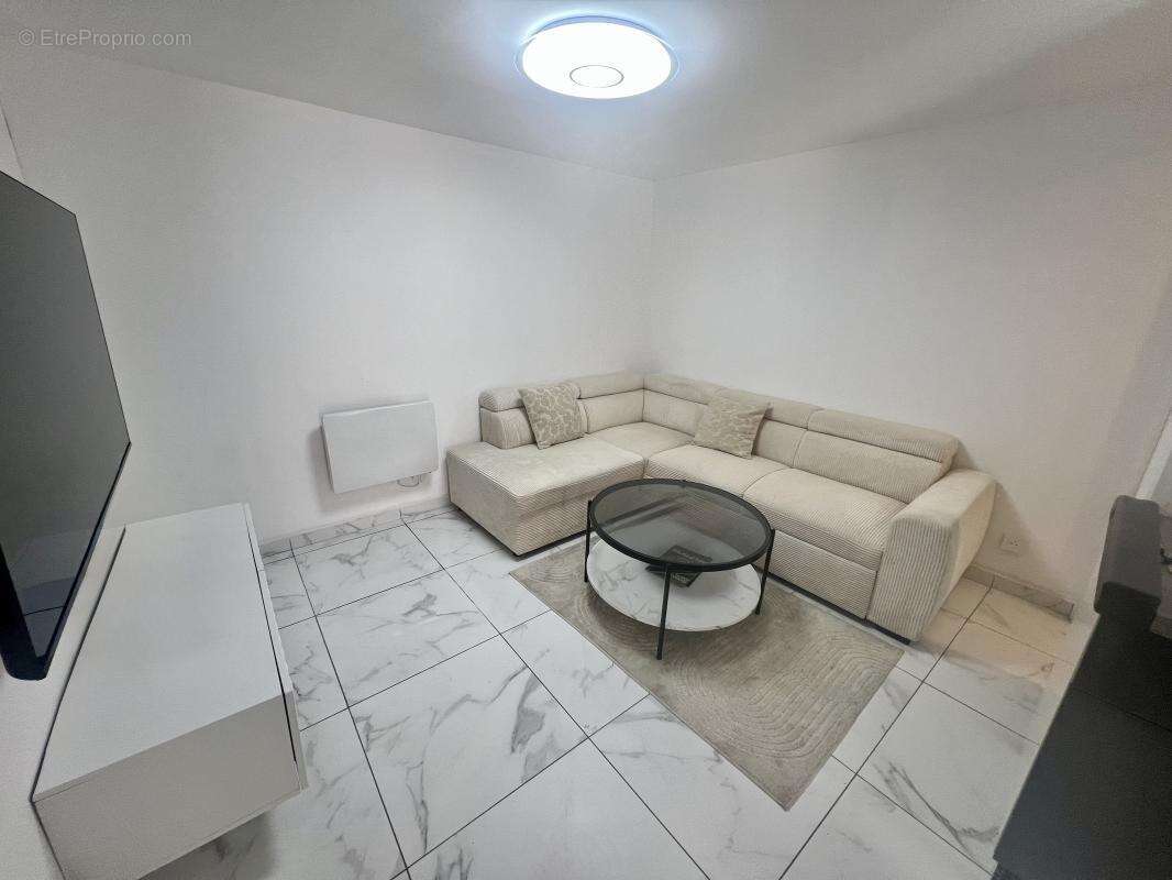 Maison 40 m² à Marseille-16e  - photo 4
