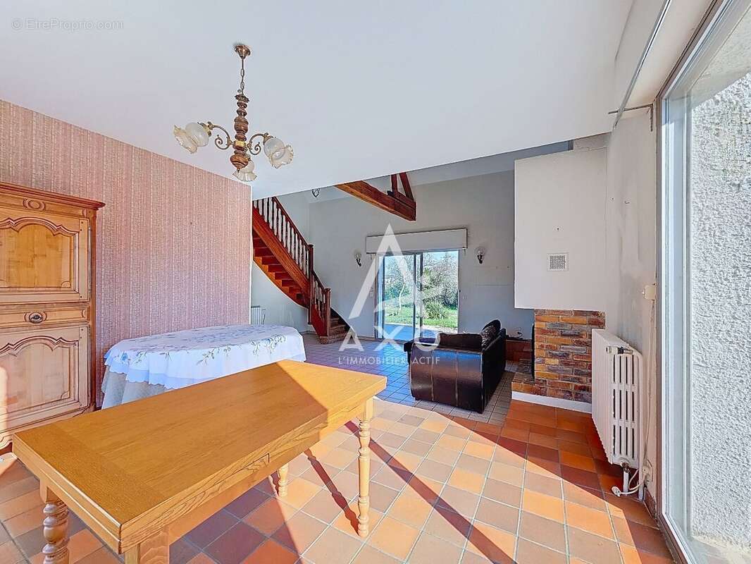 Maison à VILLEMANDEUR