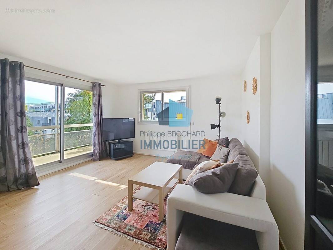 Appartement à LE RAINCY