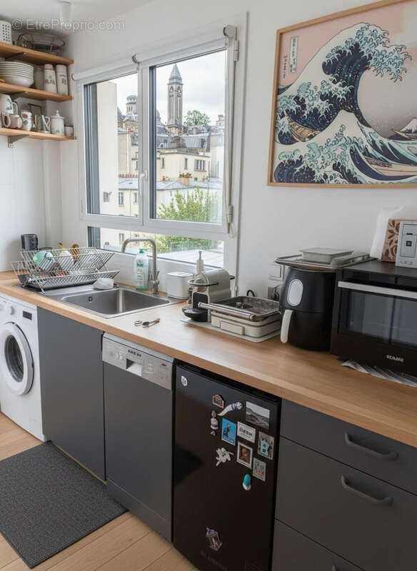 Appartement à PARIS-18E