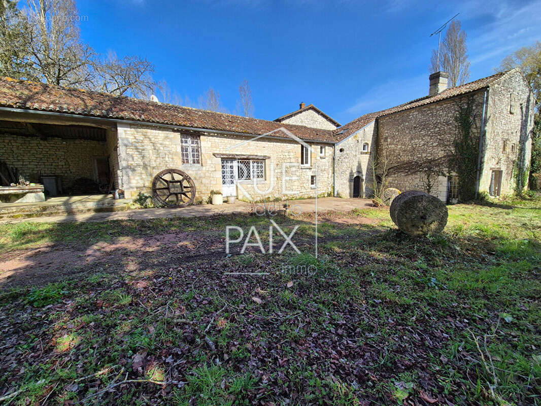 Maison Les Trois Moutiers - 290 m2 - photo 18