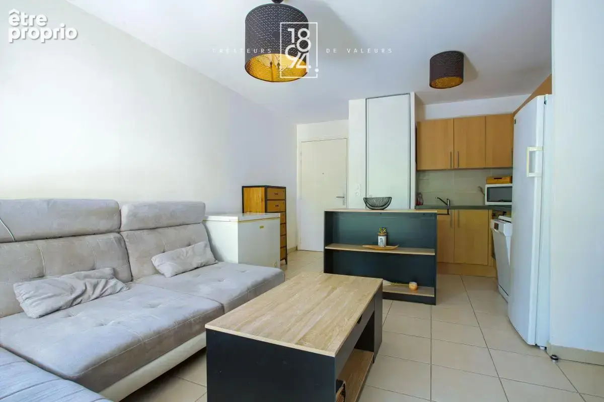Appartement T2 en rez de jardin , parking double et cave - photo 5
