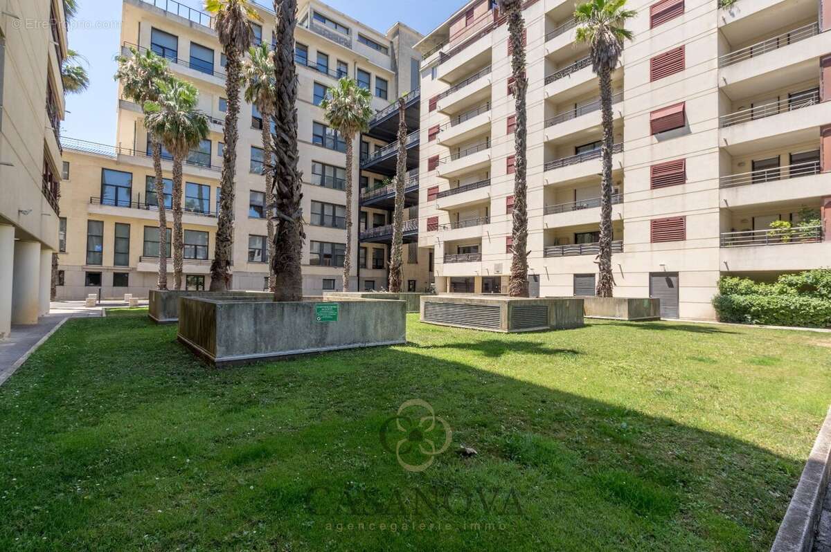 Montpellier Centre  Appartement au sein de la résidence Saint-Charles - photo 12