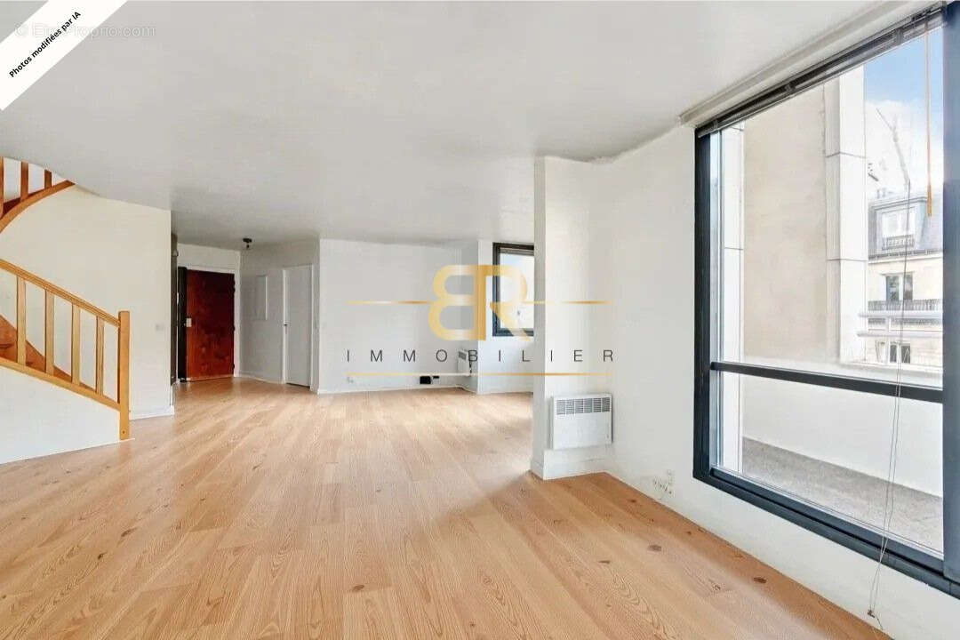 Appartement à PARIS-14E