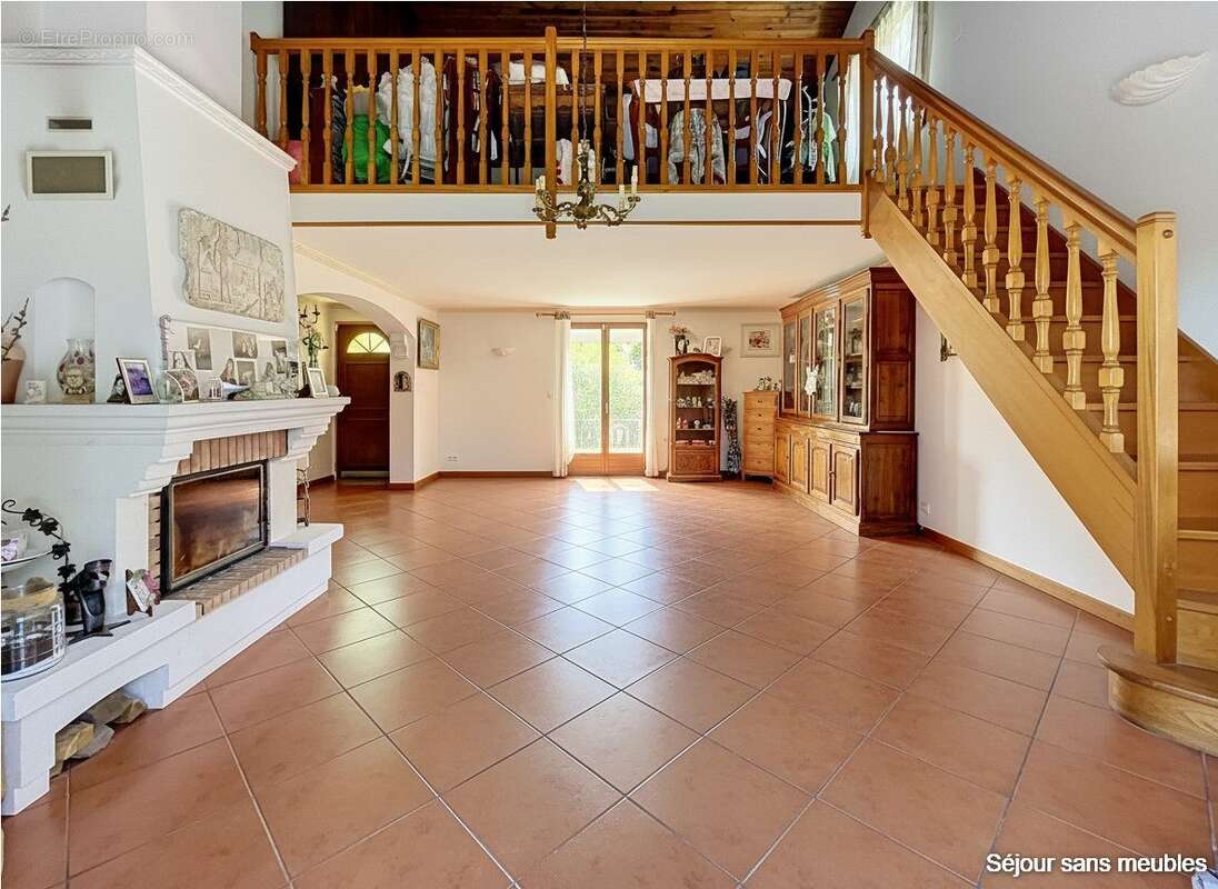 Maison 120 m² à Dremil-Lafage  - photo 3