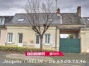 Maison à LONGUE-JUMELLES