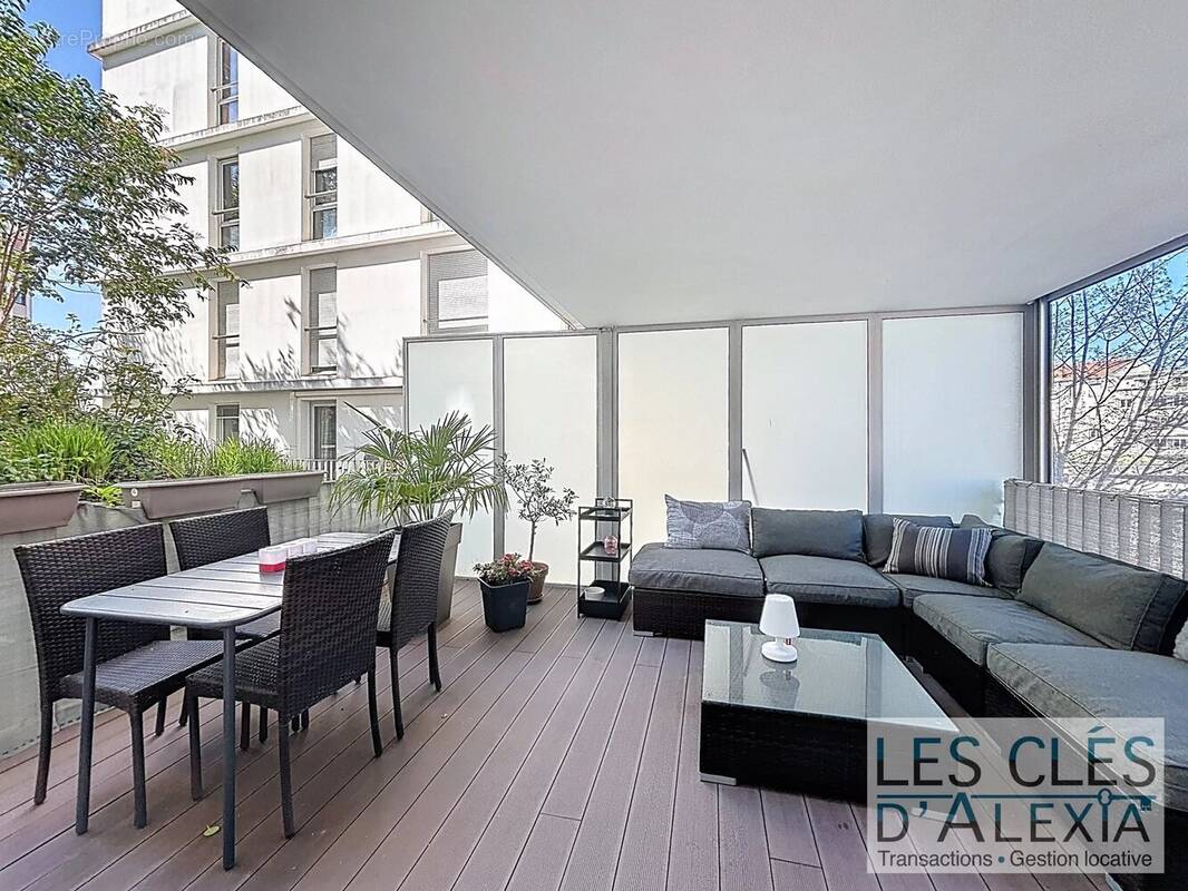 Appartement à LYON-8E