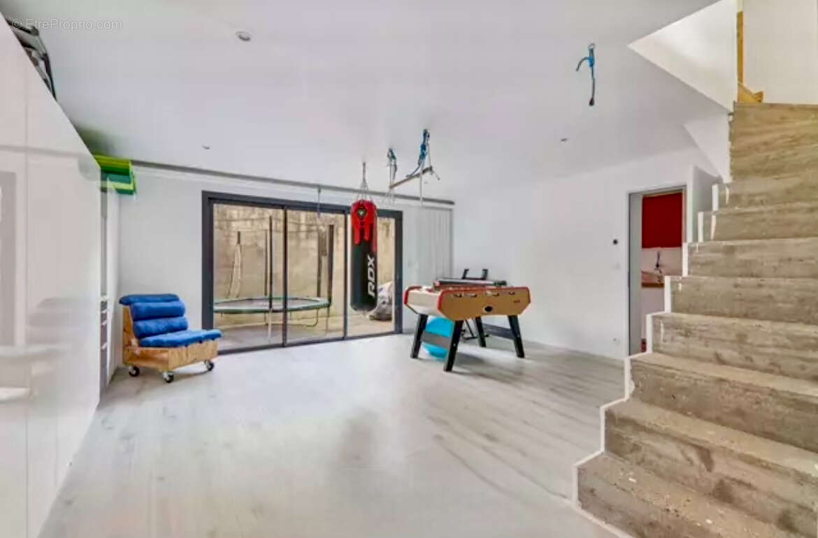 Maison à MAISONS-LAFFITTE