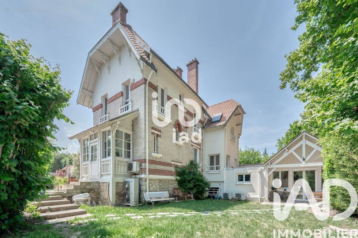 Photo 1 - Maison à VERSAILLES