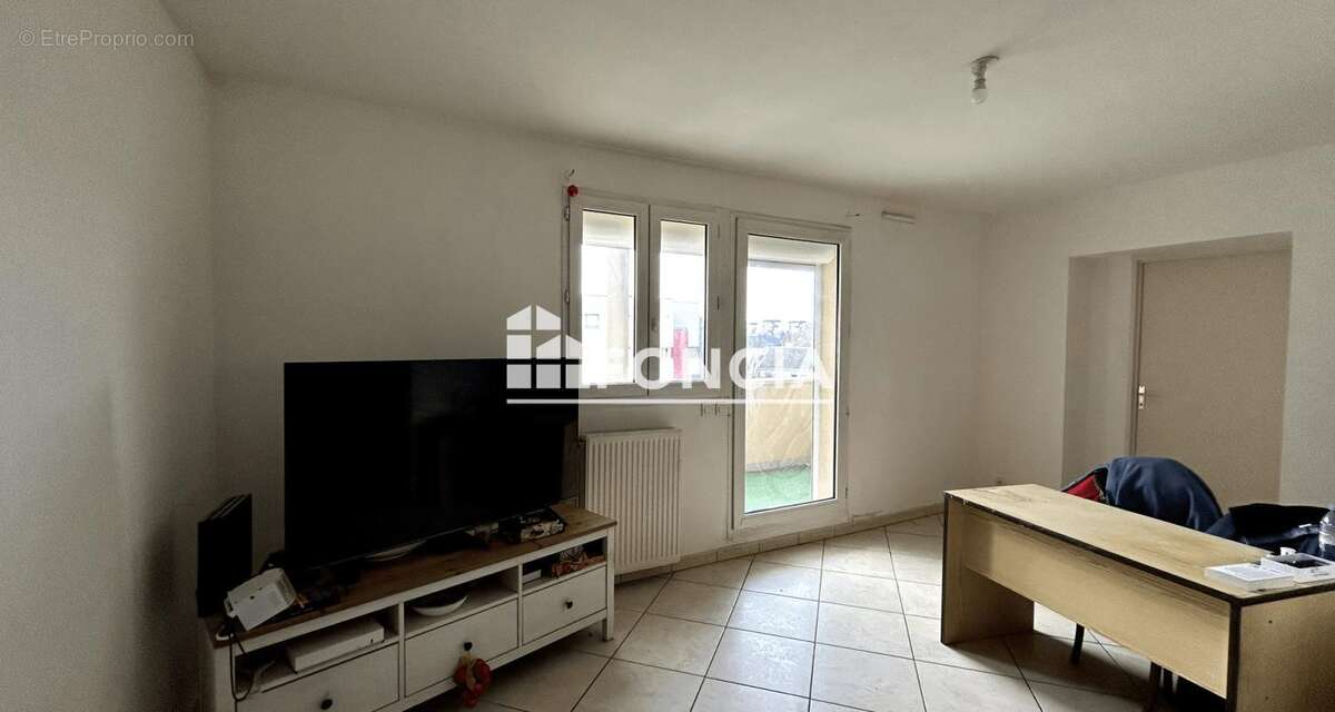 Appartement à LUCE