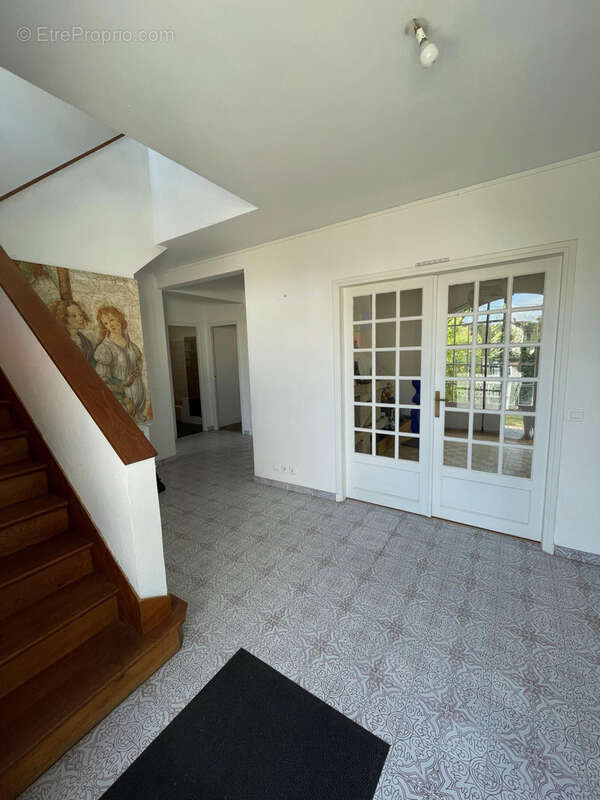 Maison de charme 5 pièces   165 m2 habitables   Centre-ville - photo 3