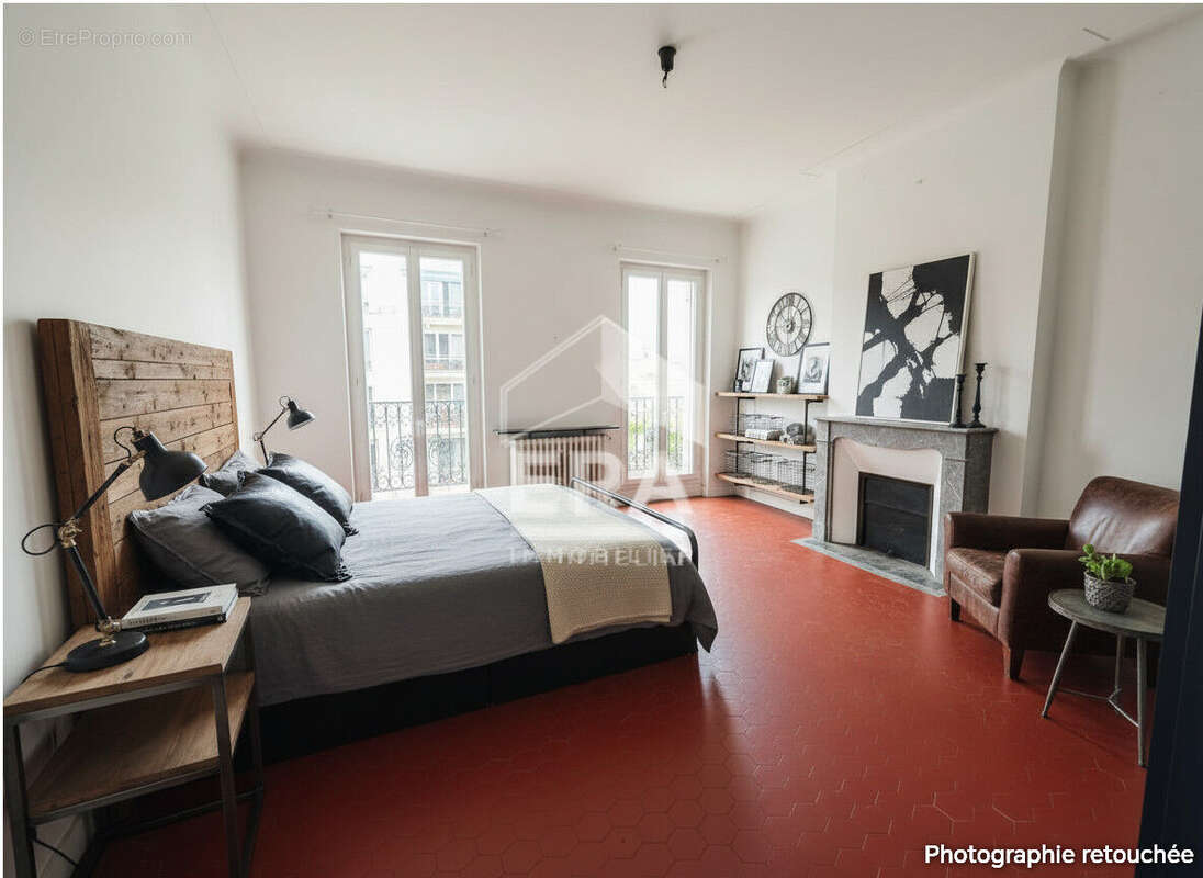 Appartement à MARSEILLE-6E