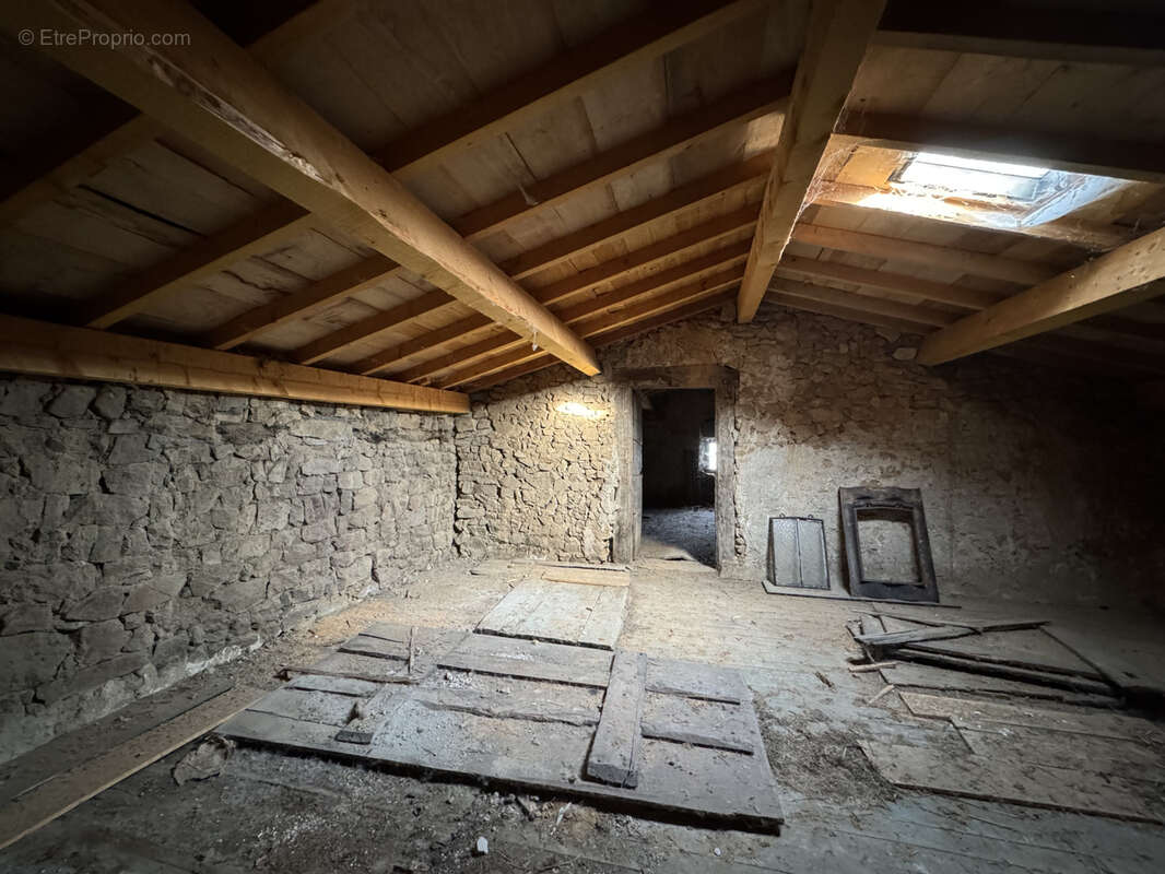 Maison à CHAVANAY