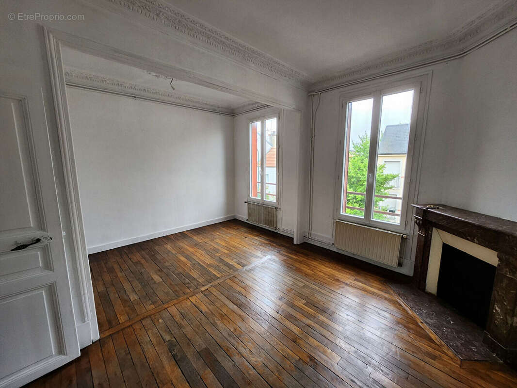 Appartement à LE RAINCY