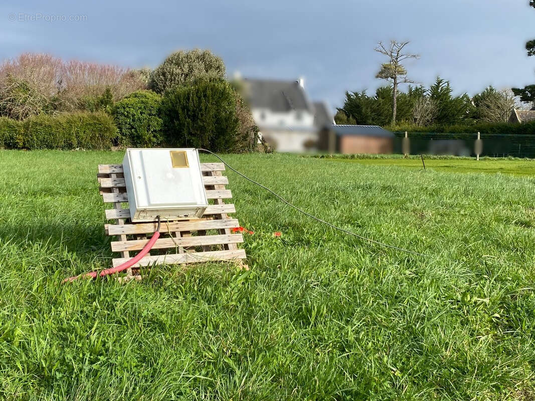 Terrain à LOCTUDY
