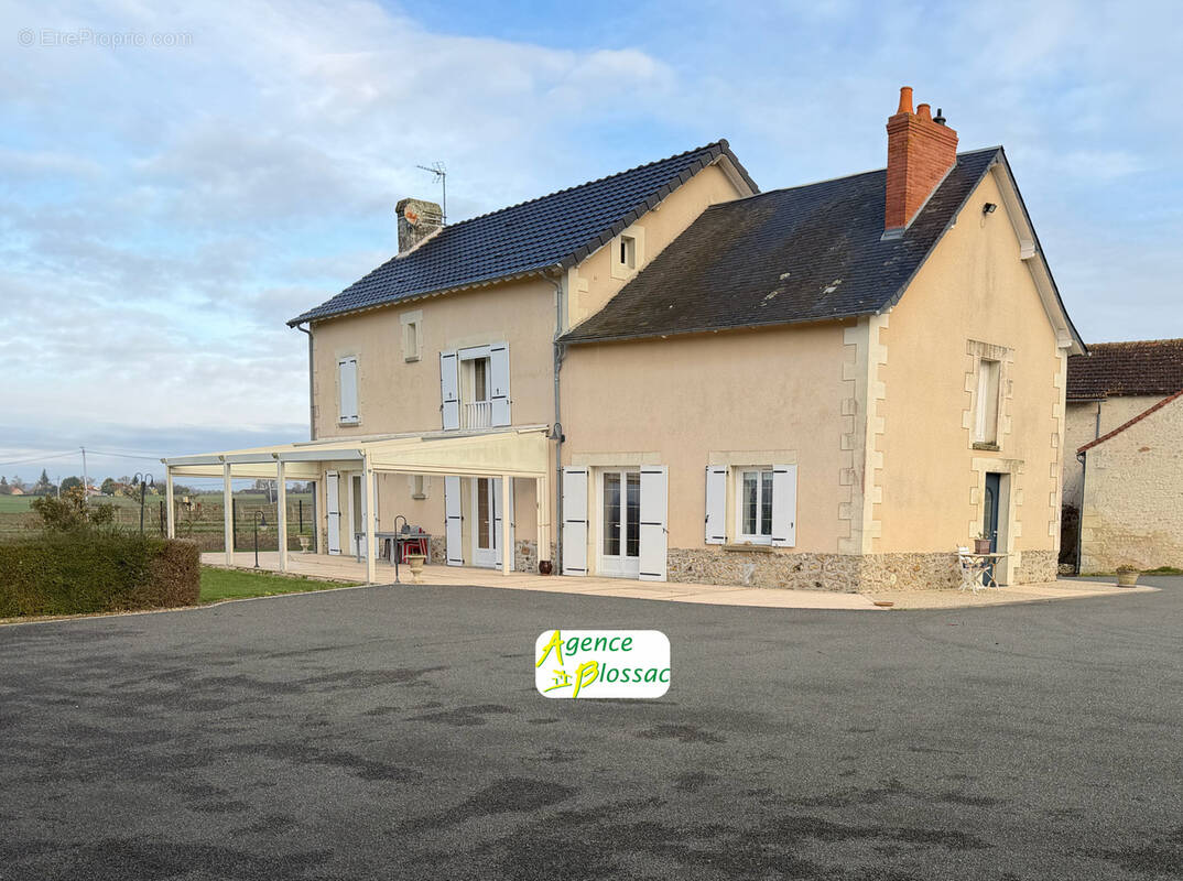 Maison à SAINT-SAUVEUR