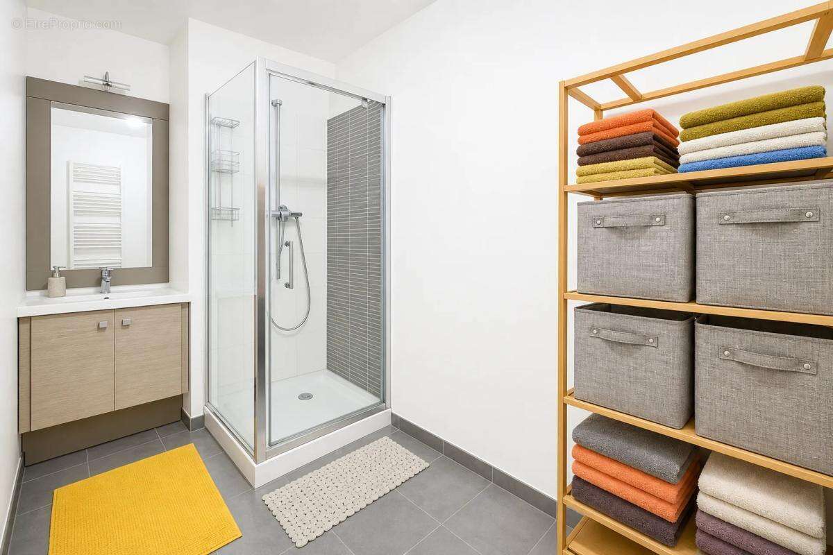 Appartement à COLOMBES
