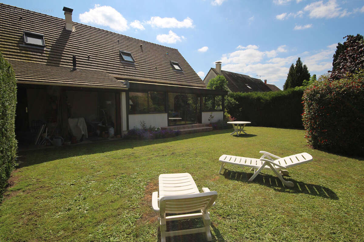Maison à SAINT-MARTIN-LONGUEAU
