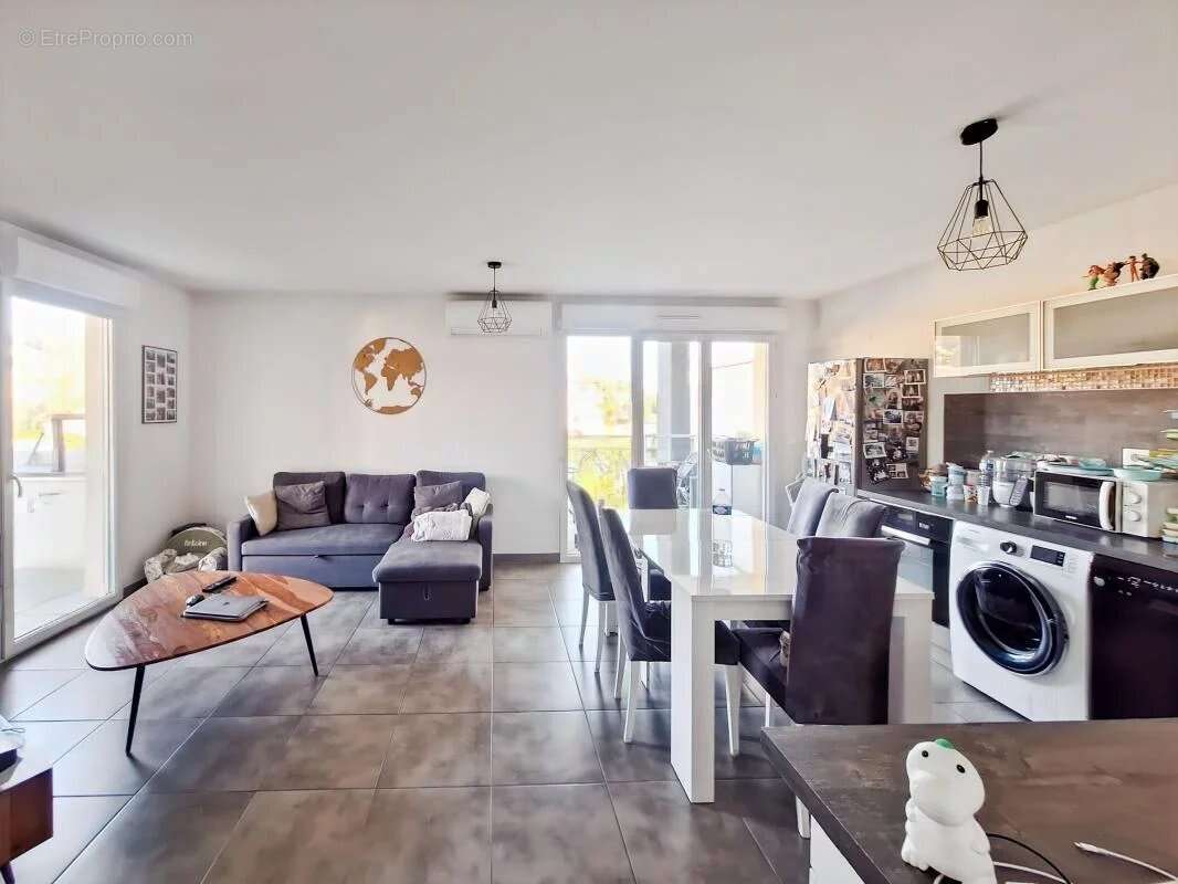 Appartement à PEGOMAS