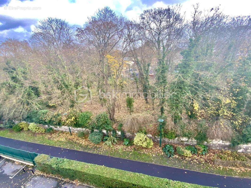 Appartement à EPINAY-SUR-SEINE