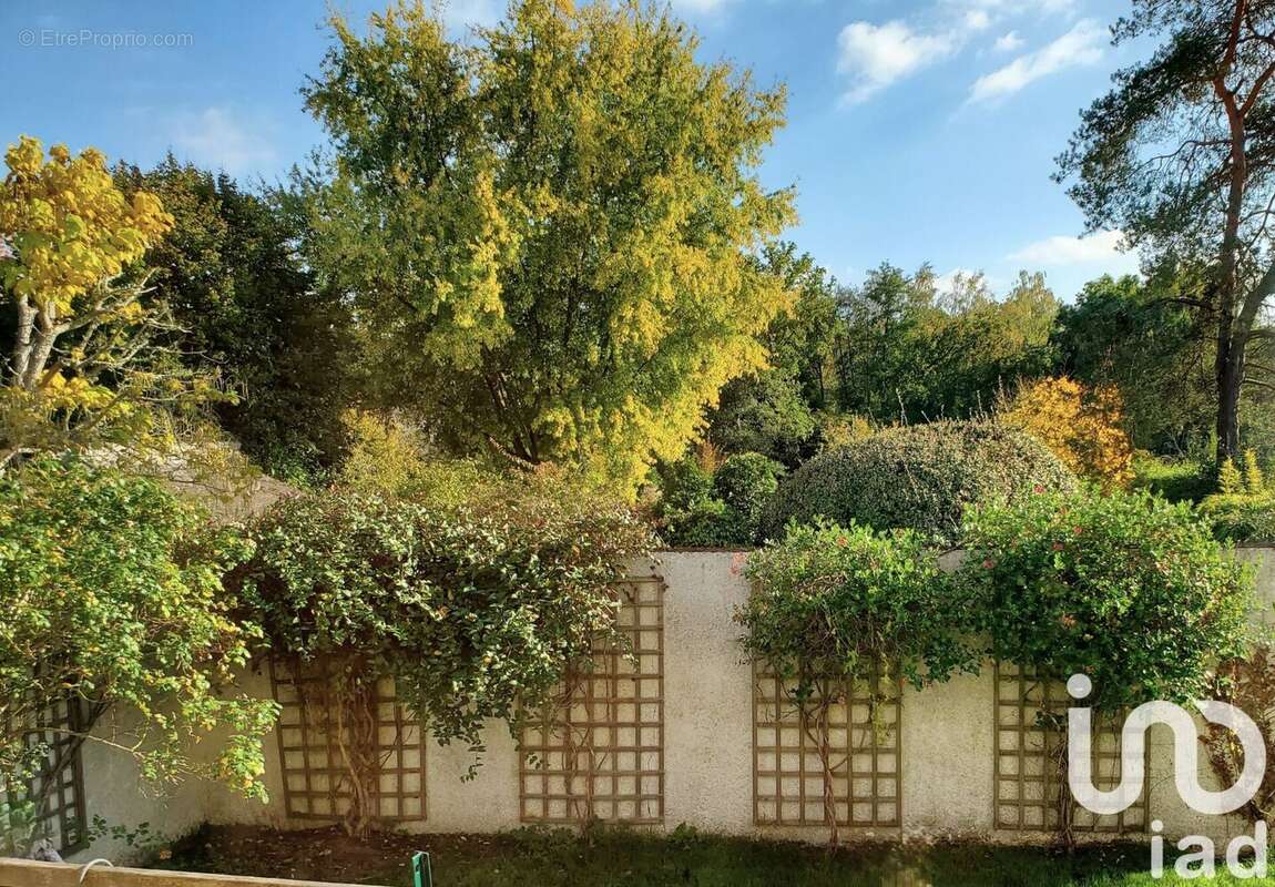 Photo 6 - Maison à POIGNY-LA-FORET