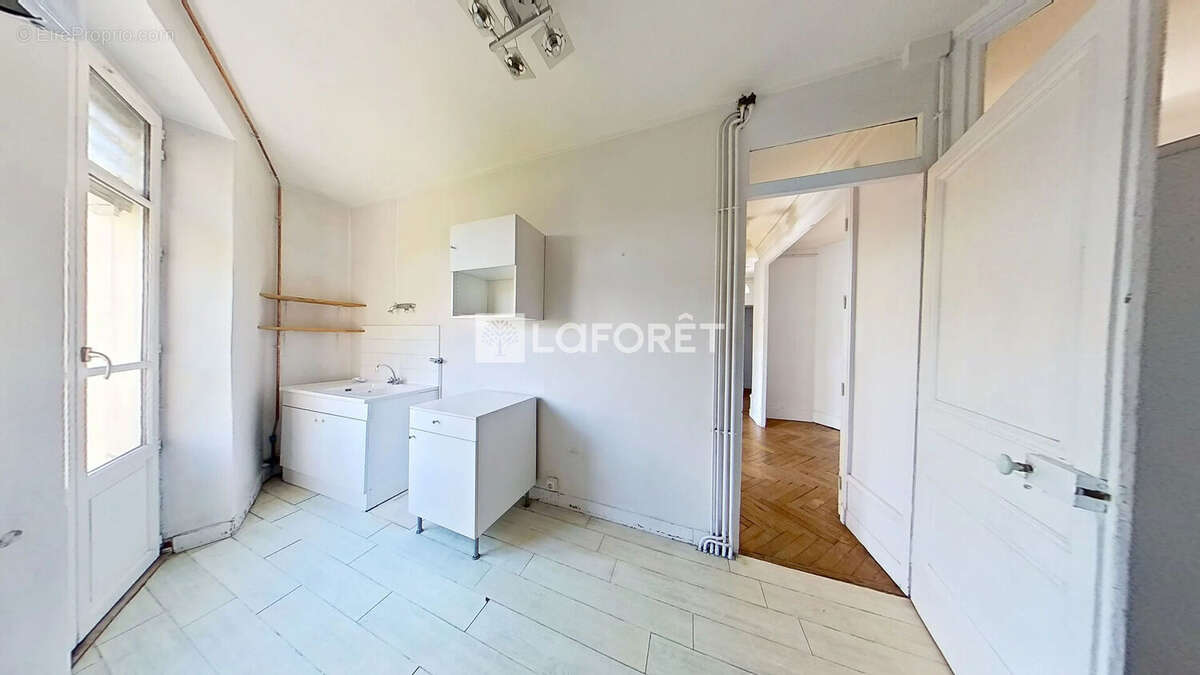 Appartement à LYON-3E