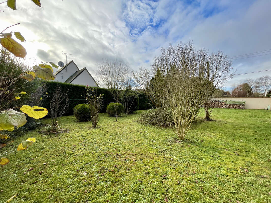 Maison à ARNIERES-SUR-ITON