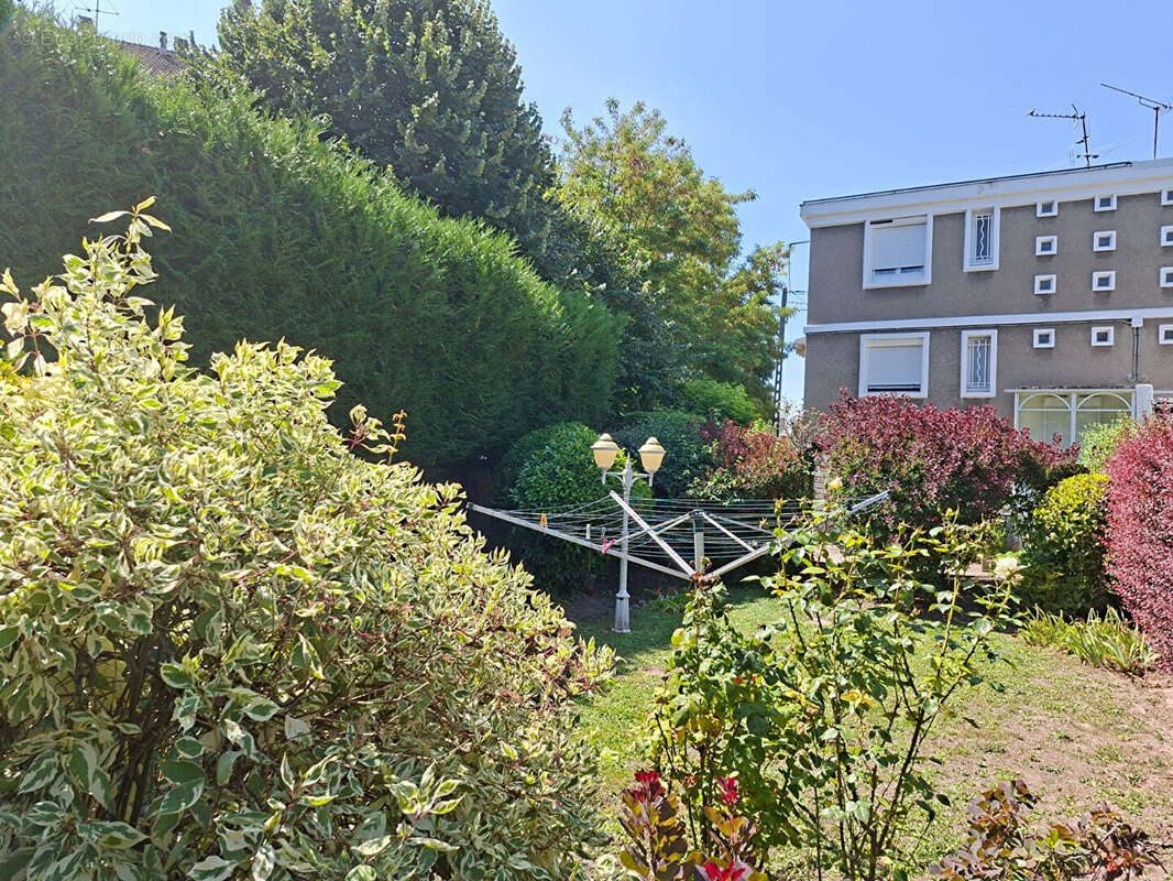 Maison à ETAMPES