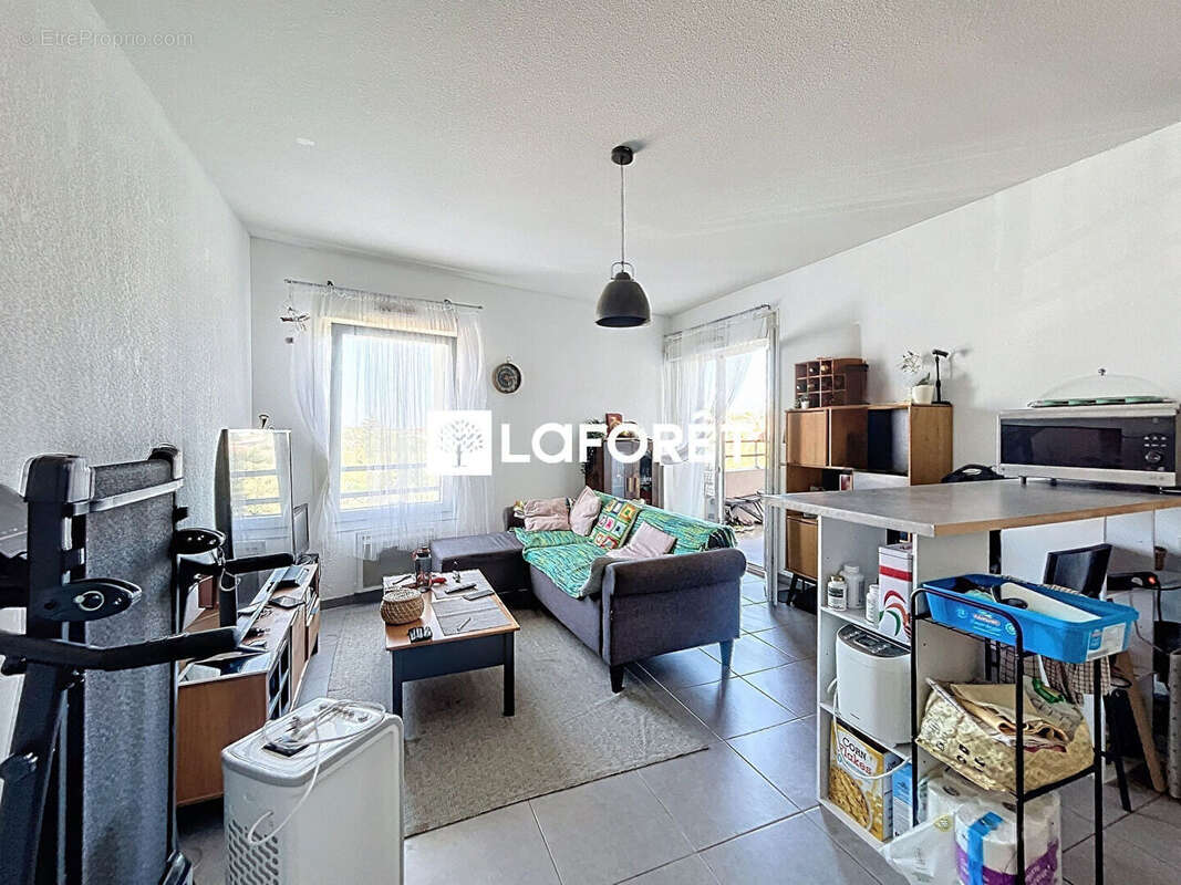 Appartement 2 pièce(s) 44.62 m2 - Saint--Cyprien village - photo 2