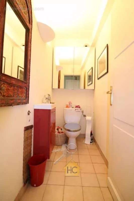 Appartement à LE CANNET