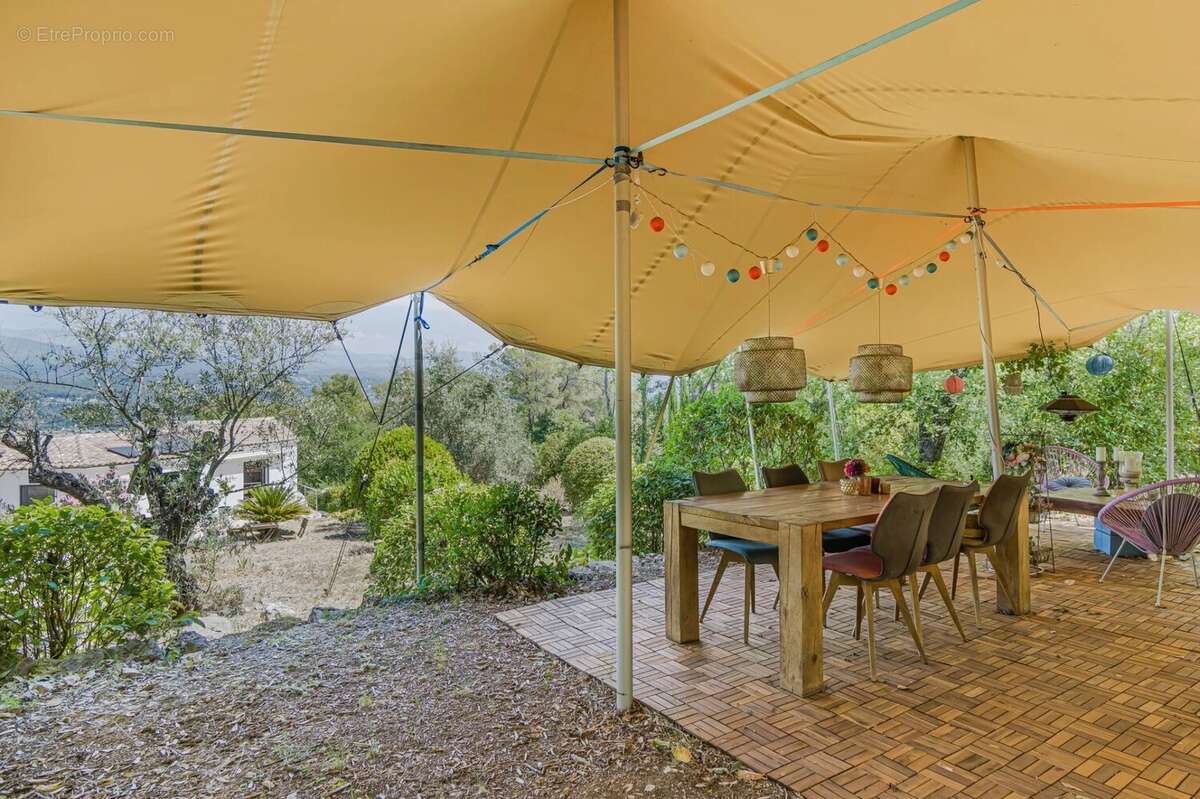 Villa d’exception à Tourrettes avec vue spectaculaire - photo 36