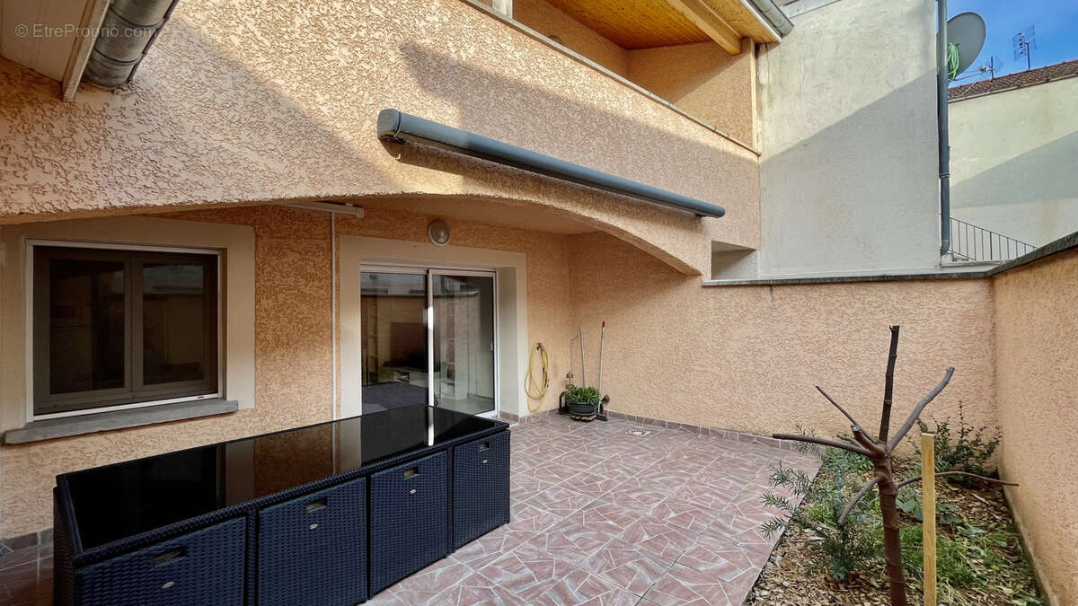 Maison à SAINT-FONS