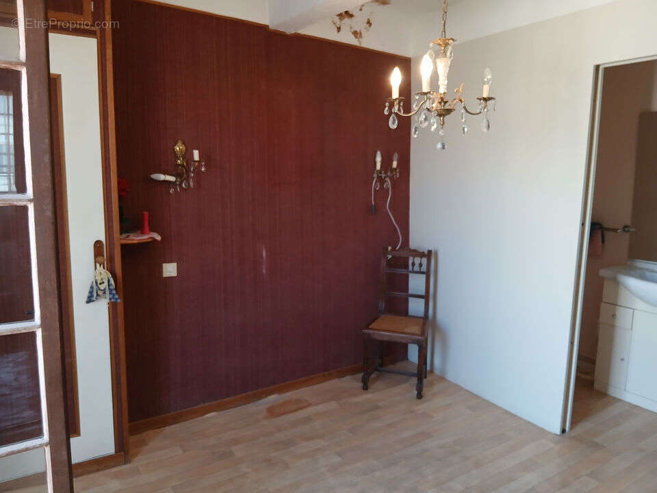 Maison à SAINTE-TULLE