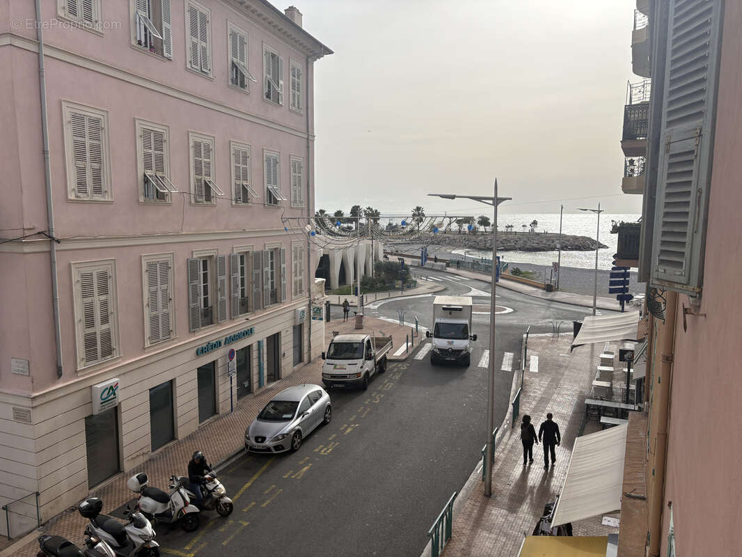 Appartement à MENTON