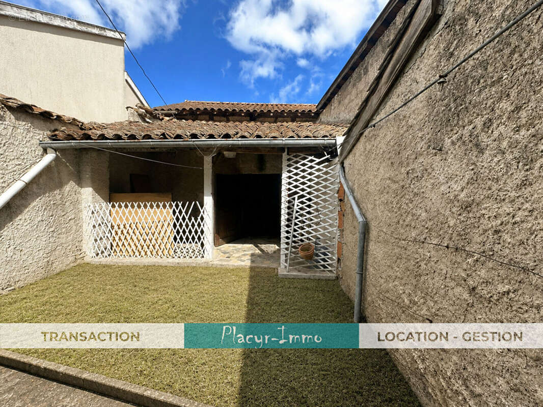 Immeuble Bâgé-le-Châtel - photo 6