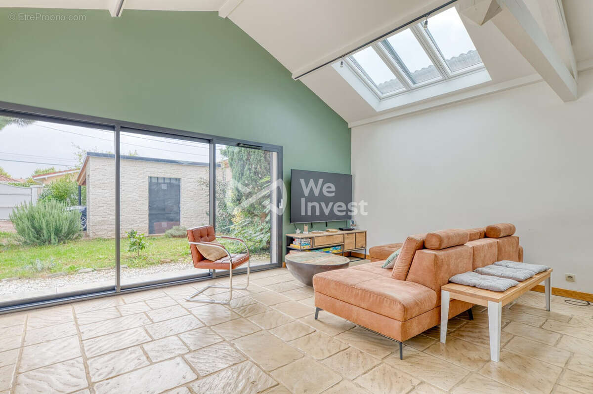 Maison à DECINES-CHARPIEU