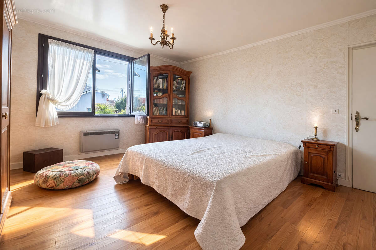 Maison à VILLEURBANNE