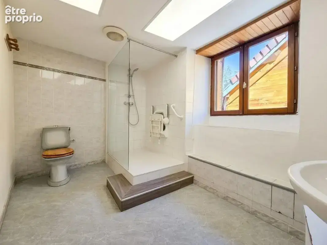 Spécial investisseur – deux logements + terrains – 145 m² – les échelles - photo 5