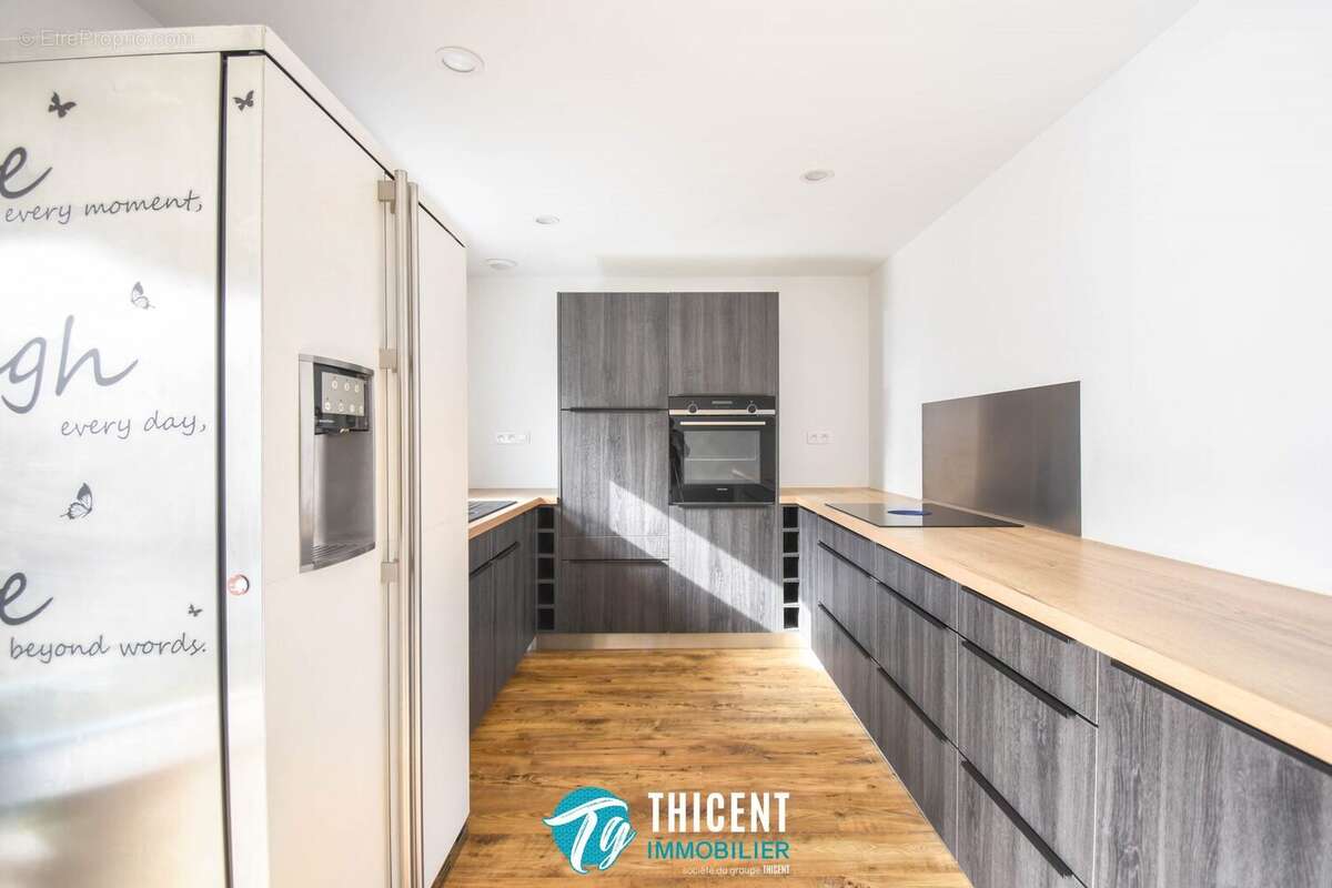 Appartement 318 m² à Hatten  - photo 3