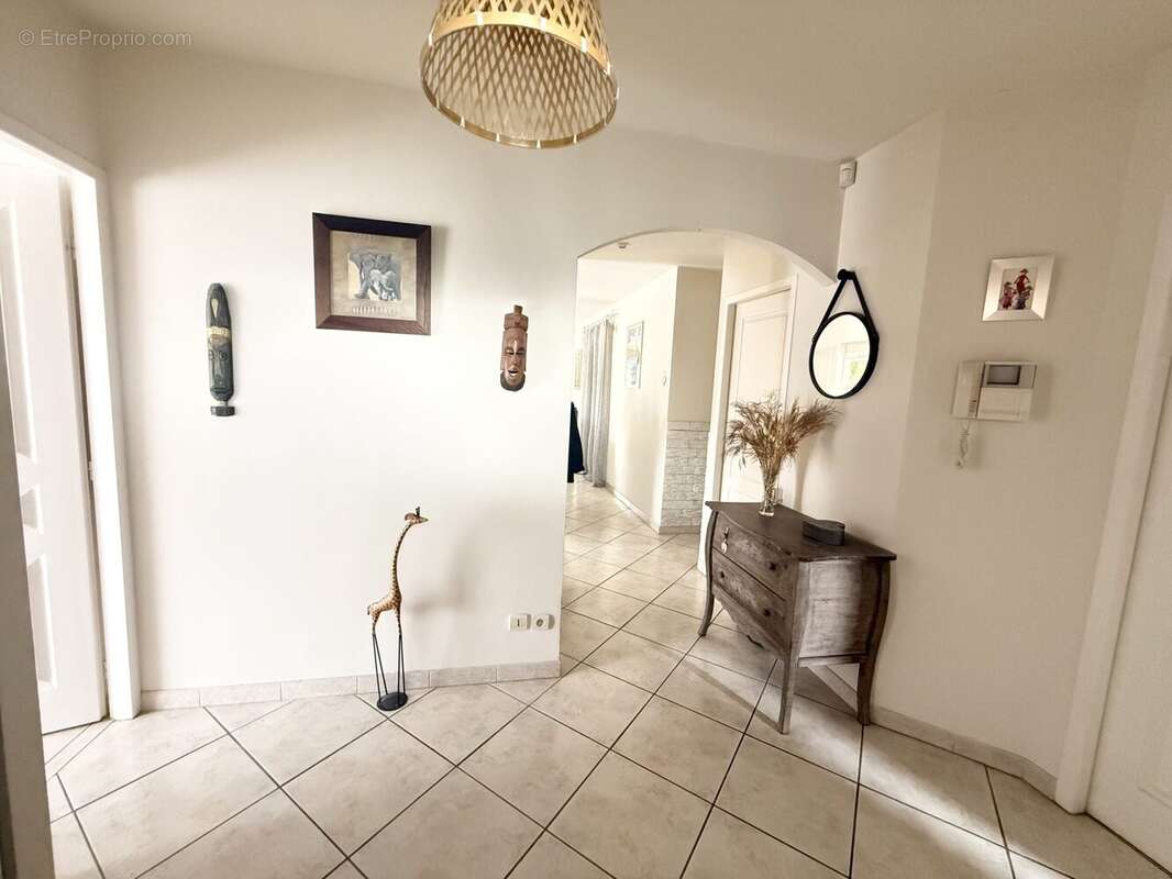 Maison 137 m² à Toulouges  - photo 8
