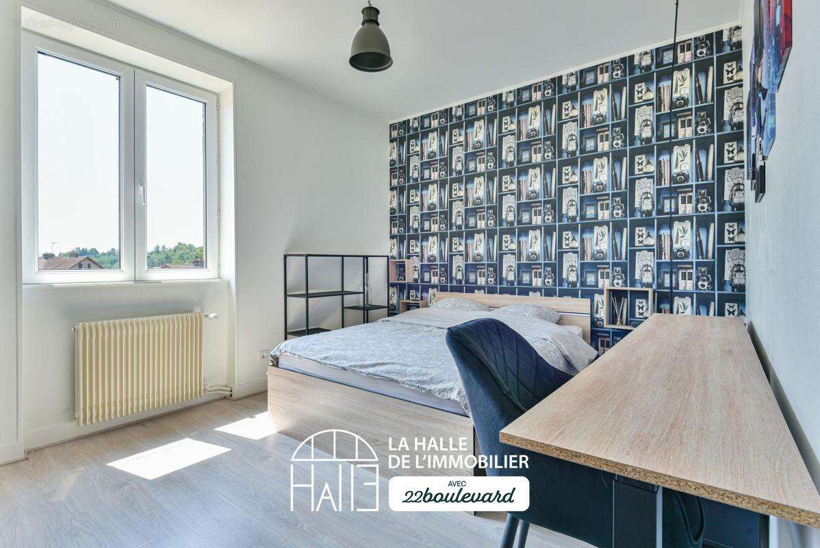 Maison 143 m² à Le Palais-Sur-Vienne  - photo 4