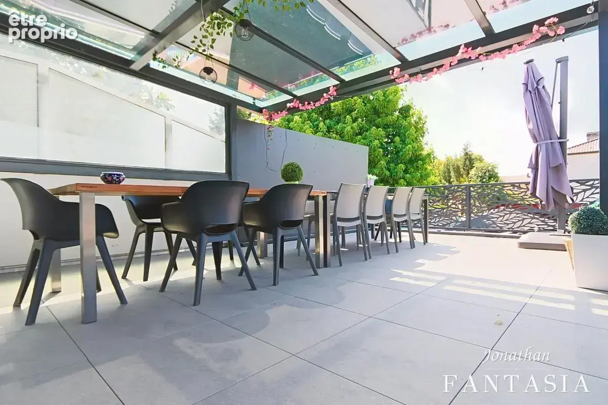 LA MAXE – Maison familiale de 230 m² au sol avec piscine chauffée et généreux espaces extérieurs - photo 18