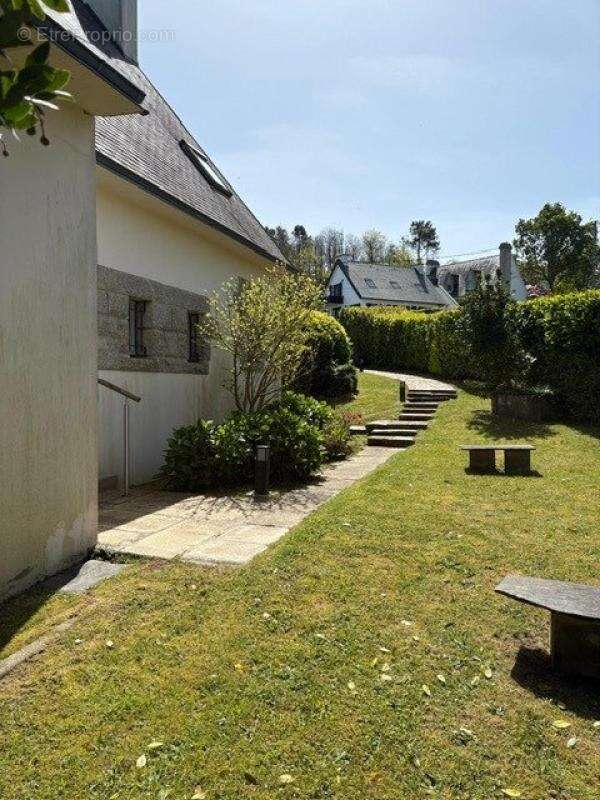 Maison vue mer avec vie de plain pied à Tréboul. Plage à pied - photo 13