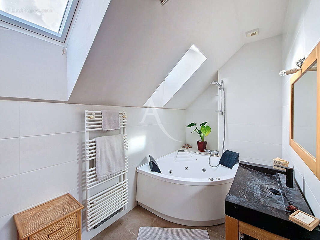 Maison Suce Sur Erdre 6 pièce(s) 120 m2 - photo 13