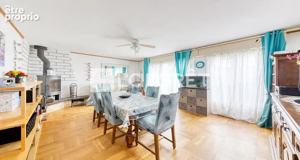 Maison à vendre à Roissy En Brie 5 pièce(s) 106.73 m2 - photo 2