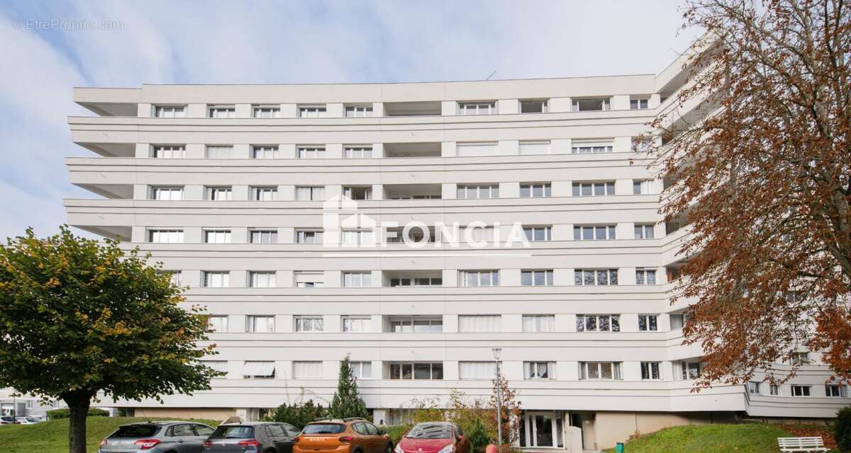 Appartement à OLIVET