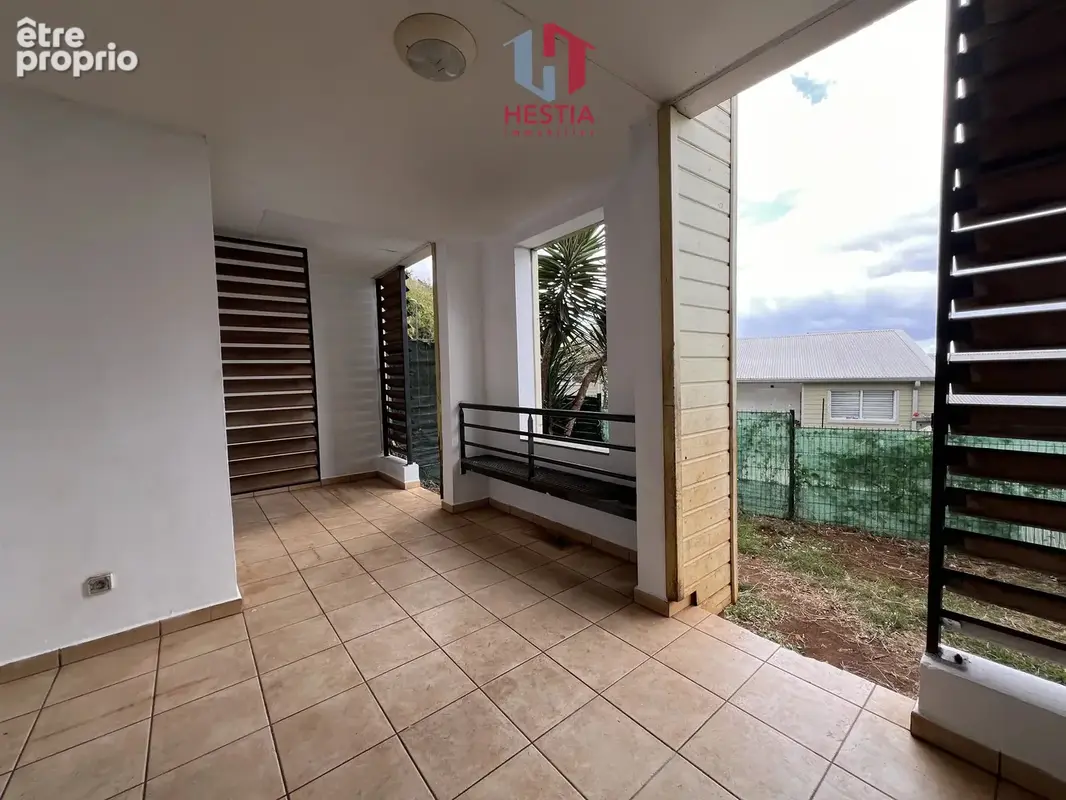 Appartement T4 77m² avec jardin et varangue - photo 8