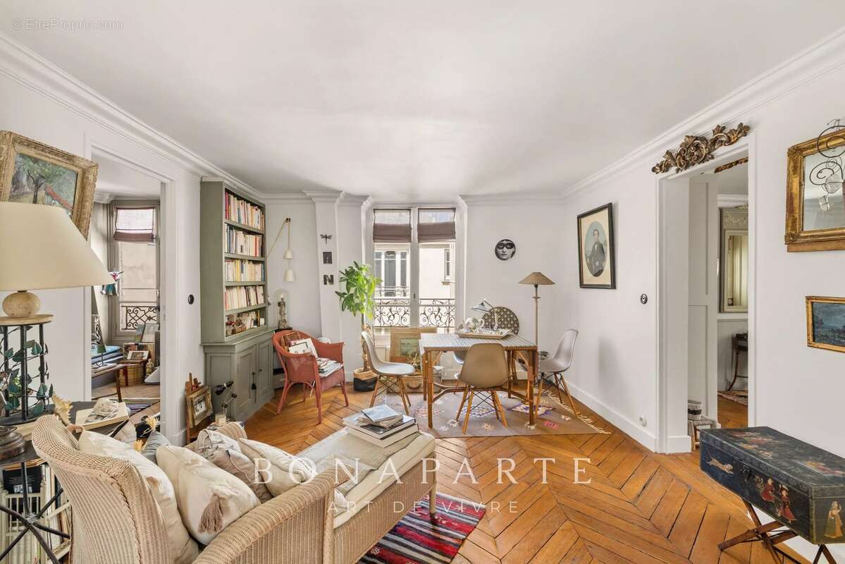 Paris 8ᵉ – Madeleine  Appartement 5 pièces avec balcon - photo 7