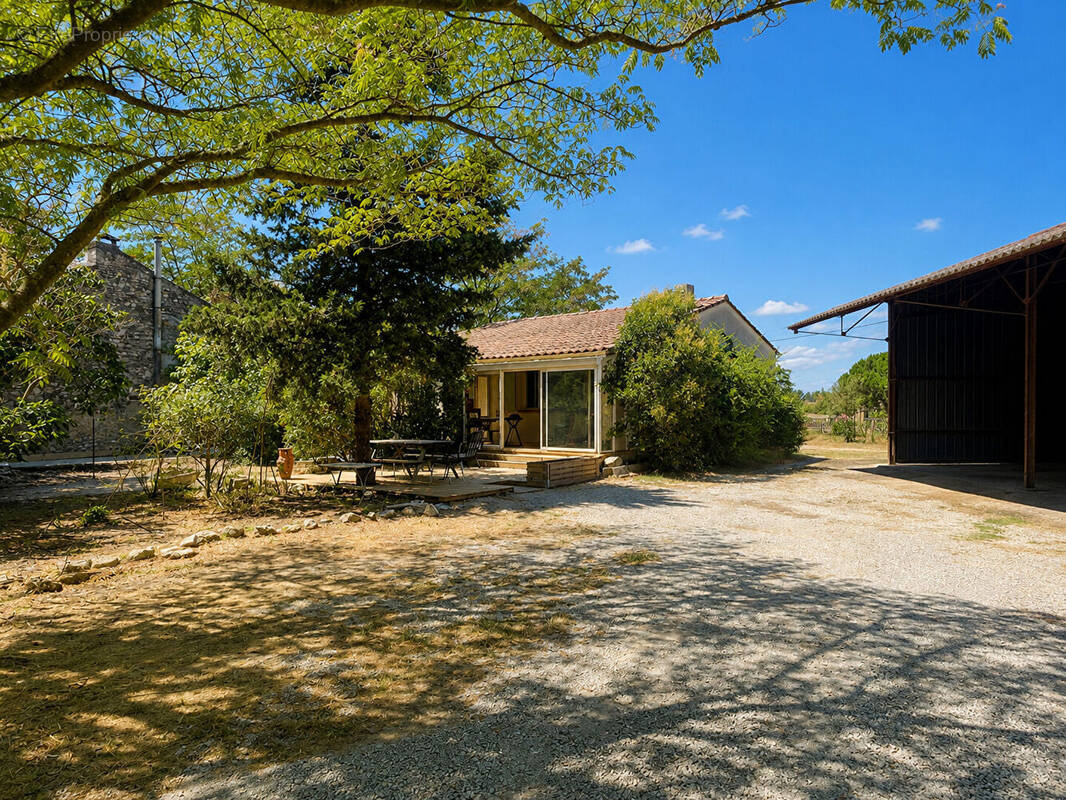Maison à MALLEMORT