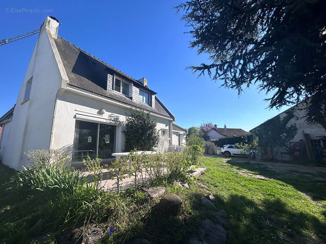 Maison à LES SORINIERES